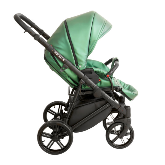 Коляска 2 в 1 Broco Miracle Black 9023-BMB-03, green, зеленый