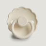 Пустышка Frigg Daisy size 2 (6-18 m) Cream