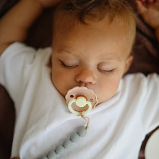 Pacifier Frigg Daisy size 2 (6-18 m) Blush Night